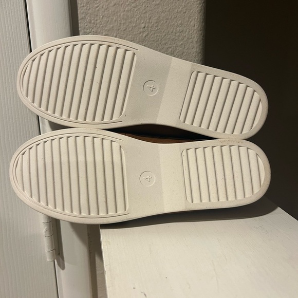 Cat And Jack - Children's Tan Faux Leather Loafers Easton Shoes Youth Size 4Y - Picture 10 of 10